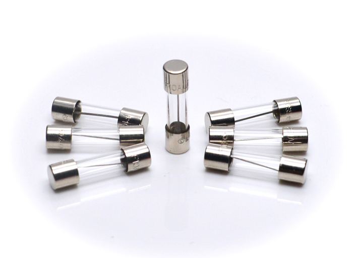 巴斯曼 C519系列 5*15MM 慢断保险丝